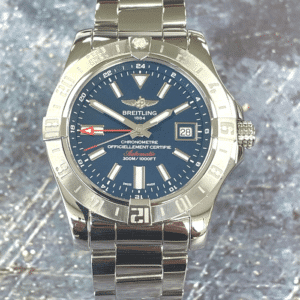 breitling avenger a32390